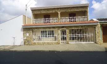 Imagem 3: Vila Brizola - A/T 300,00m² A/C 300,00 m² Sobrado com 3 dormitórios, sendo uma suíte com