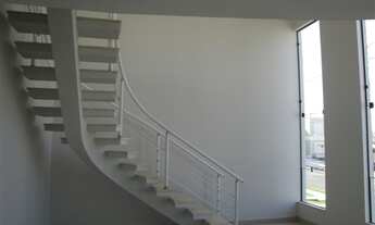 Imagem 4: Portal dos Ipês - Sobrado em Condomínio - AT: 300m². - AC: 320m². - 3 suítes (2 closets)