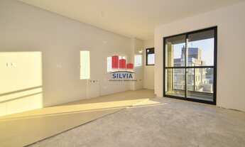 Imagem 2: Apartamento com sacada e churrasqueira no Novo Mundo