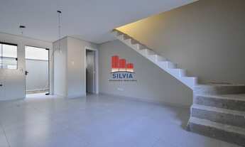 Imagem 2: Lindo Sobrado com 69m2, com 3 quartos (500m do terminal do CIC