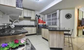 Imagem 6: Lindo Sobrado de esquina com 4 quartos, 3 vagas de garagem, 122m2 na melhor localização do