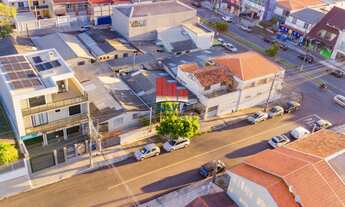 Imagem 2: Casa Térrea com Edícula e 3 Vagas Cobertas no Oswaldo Cruz 1