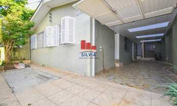 Imagem: Casa Térrea com Edícula e 3 Vagas Cobertas