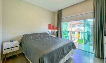 Imagem 7: Sobrado triplex à venda em condomínio fechado no bairro Pinheirinho