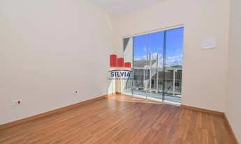 Imagem 4: Belíssimo sobrado com 86,86m², sendo 2 suítes e 112,80m² de área de terreno no Alto Boquei