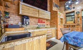 Imagem 7: Sobrado com 4 quartos, suíte e espaço gourmet no bairro Novo Mundo