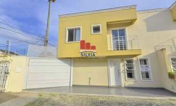 Imagem: Sobrado com suíte, sacada e área gourmet