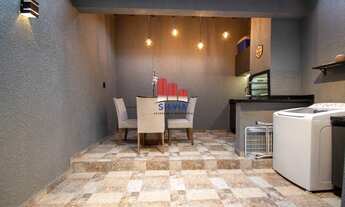 Imagem 2: Excelente sobrado com vaga para dois carros e uma maravilhosa área gourmet