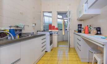 Imagem 7: Apartamento Espaçoso com 3 Quartos, suíte e sacada no Agua Verde