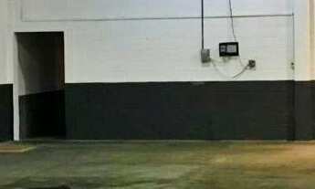 Imagem: Com um terreno amplo de 562 m² e uma área