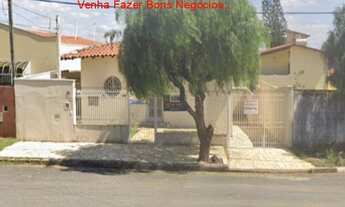 Imagem: CASA AMPLA, LOCALIZADA NO JARDIM SANTA GENEBRA