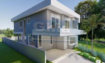 Imagem 6: CASA EM CONSTRUÇÃO TIPO SOBRADO COM: 05 suítes, sendo 04 no piso superior e 01 suíte no