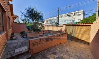 Imagem 2: EXCELENTE IMÓVEL EM AVENIDA LARGA COM CANTEIRO CENTRAL BASTANTE MOVIMENTADA, COM CASA PRI