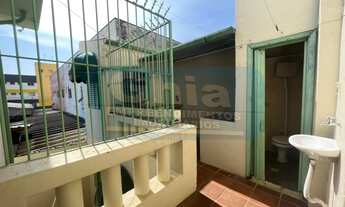 Imagem 5: Casa Assobradada; com/res; Venda; Benjamim Constant; centro; próximo Andrade Neves; comerc