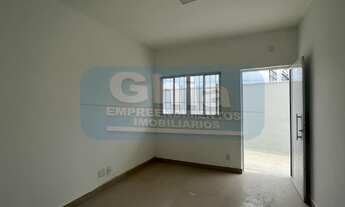 Imagem 5: APARTAMENTO 2 DORMITÓRIOS COM ARMÁRIOS - SALA - COZINHA - WC SOCIAL - PEQUENO QUINTAL(VARA