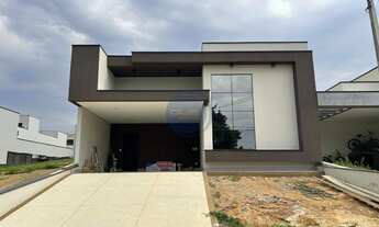 Imagem: Casa de luxo em condomínio no Jardins Di