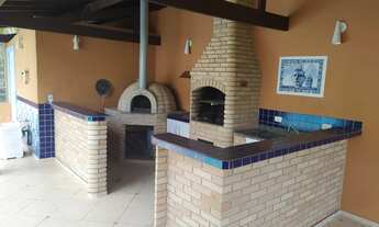 Imagem 3: Casa em condomínio com uma das melhores localizações da Granja Viana, 80% térrea!! Com um