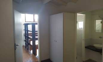 Imagem 4: Casa em condomínio com uma das melhores localizações da Granja Viana, 80% térrea!! Com um