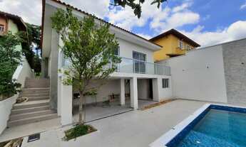 Imagem: Casa térrea em condomínio com clube, próximo