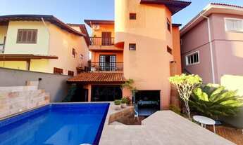 Imagem 1: Casa em um dos MELHORES condomínios fechados da Granja Viana! Acesso pelo km 26,5 da Rodov