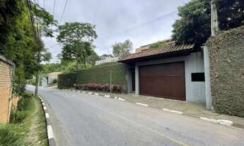 Imagem 2: Ótima casa, muito confortável, construída para morar, com muito bom acabamento. - Todos os