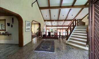 Imagem 6: Linda casa contemporânea integrada, com detalhes em pedra e ótimo acabamento