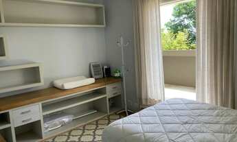 Imagem 6: Casa fantástica sólida, recém reformada, muito bem distribuída, com lindo projeto arquitet