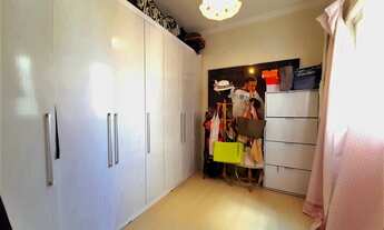 Imagem 4: Casa em condomínio com segurança e lazer. Próximo a Granja Viana!