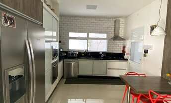 Imagem 6: Linda casa para venda em Alphaville. Moderna. Integrada