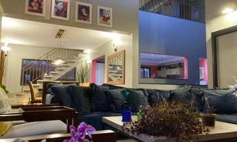 Imagem: Excelente casa com ótimo acabamento. Próximo