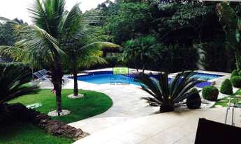 Imagem 4: Casa maravilhosa, com moveis embutidos e acabamentos de primeira qualidade, tudo muito bem