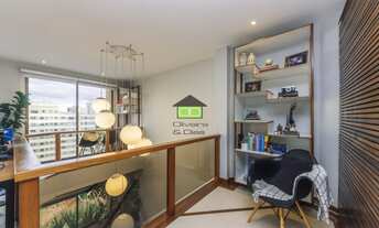 Imagem 2: Descubra o Refúgio dos Sonhos: Cobertura Duplex de 3 Quartos com Piscina no Terraço na Vil