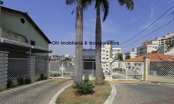 Imagem 2: Apto com 2 dorm, sala, cozinha, 1 banheiro e sacada. Móveis planejados em todos os ambient