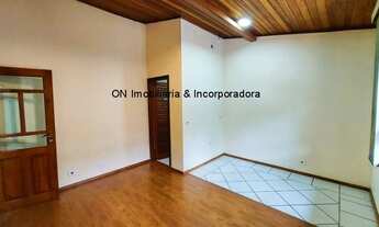 Imagem 4: Sala comercial, localização é privilegiada, distância a pé da Dona Deola e The Square Open