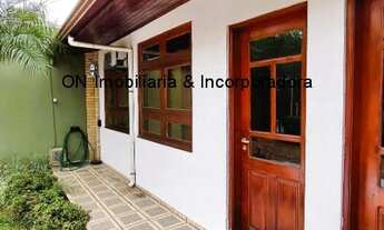 Imagem 2: Sala comercial, localização é privilegiada, distância a pé da Dona Deola e The Square Open