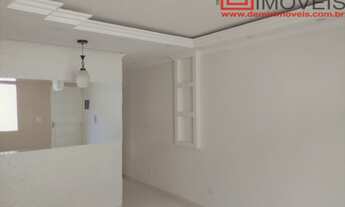 Imagem 2: Casa em Condomínio à Venda em Cotia-SP, 2 Quartos, 2 Salas, 2 Banheiros, 1 Vaga na Garagem