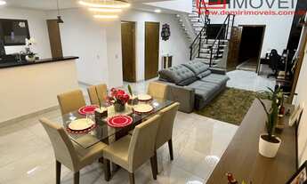 Imagem 5: Casa em Condomínio à Venda em Capuava, Cotia-SP: 3 Quartos, 3 Suítes, 2 Salas, 4 Banheiros