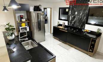 Imagem 6: Casa em Condomínio à Venda em Capuava, Cotia-SP: 3 Quartos, 3 Suítes, 2 Salas, 4 Banheiros