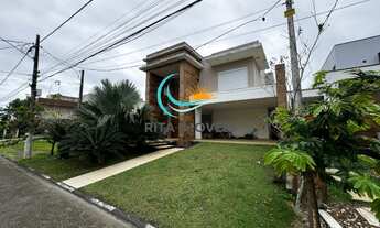 Imagem: Sobrado decorado e seminovo em condomínio