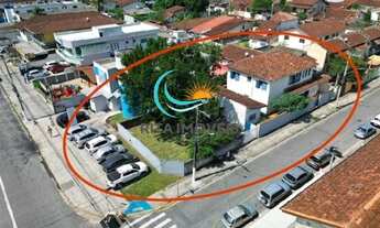 Imagem 3: Prédio de esquina com dois andares disponíveis para reforma, e um terreno com capacidade p