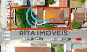 Imagem 4: Prédio de esquina com dois andares disponíveis para reforma, e um terreno com capacidade p