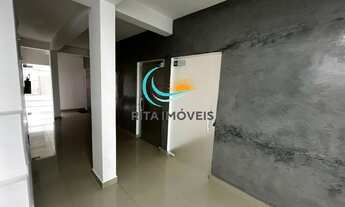 Imagem 2: Salas Comerciais piso superior para locação no Centro em cima da Cacau Show, ao lado das