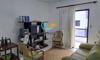 Imagem 2: Apartamento em prédio pé na areia no quarto andar com vista lateral da praia de Maitinga