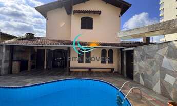 Imagem: Sobrado grande na quadra da Praia com piscina