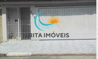 Imagem 1: Sobrado no Centro próximo a Prefeitura de Bertioga para venda, com dois dormitórios sendo