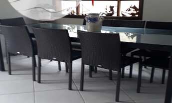 Imagem 6: Sobrado com 4 dormitórios, sendo 2 suítes em condomínio fechado no centro!