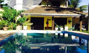 Imagem: Sobrado localizado a apenas 70 metros da