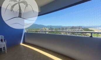 Imagem 2: Céu azul e vista frontal da praia são os diferenciais desta Cobertura no 9o andar no Centr