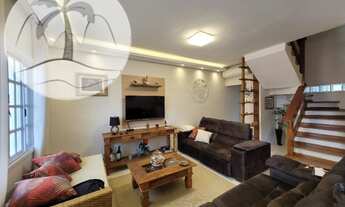 Imagem: Sobrado em condomínio fechado, a apenas