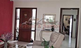 Imagem: Casa à venda no condomínio Portal da Vila